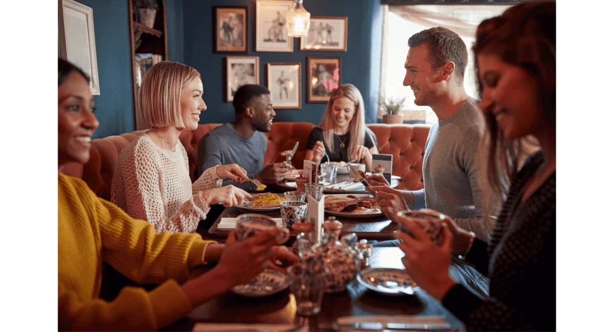 How to Choose a Restaurant With Hearing Loss